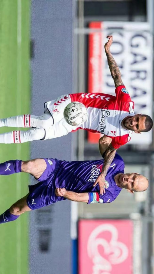 他的中场出 他的中场出