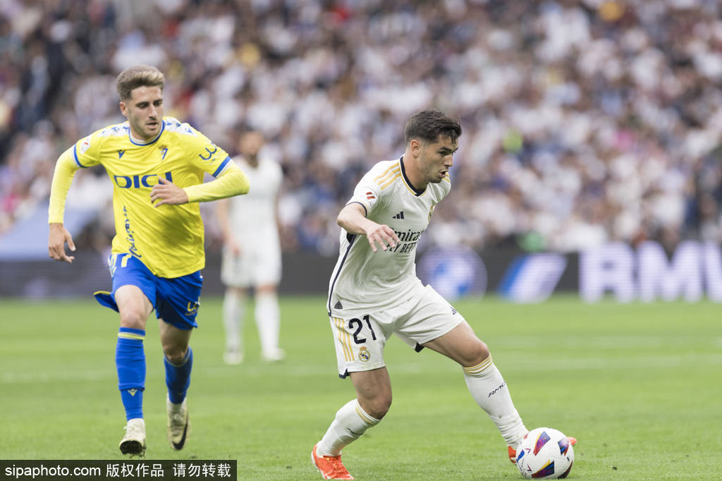 仅吸引了来 仅吸引了来