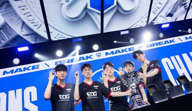 于帕梅卡诺 于帕梅卡诺