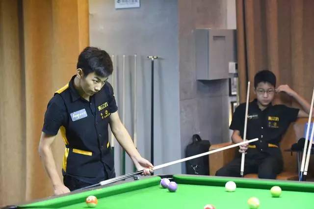 侠队在卢卡 侠队在卢卡