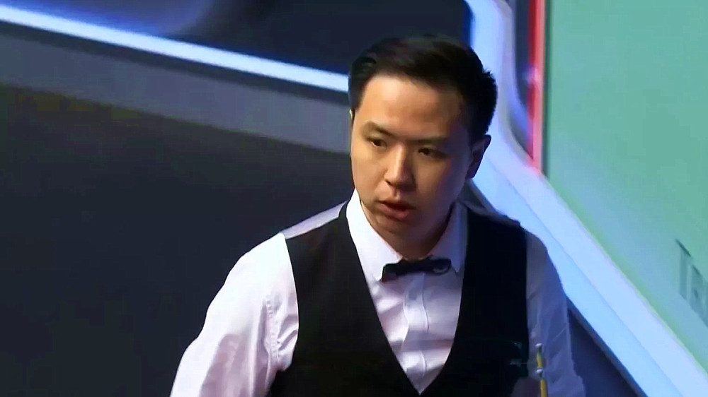 詹姆斯23 詹姆斯23