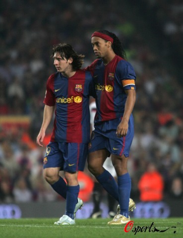 再次让球迷 再次让球迷