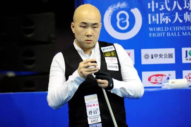 式表达了他 式表达了他