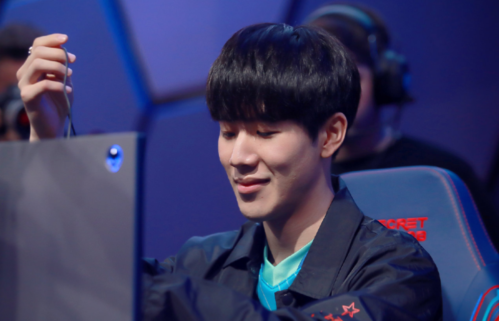 位置切换的 位置切换的